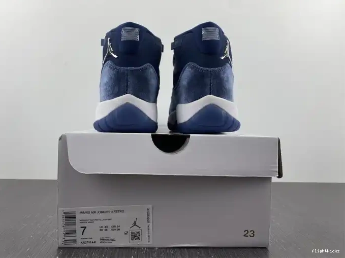 Air Navy WMNS Velvet 11 Midnight AR0715-441 Jordan 0704